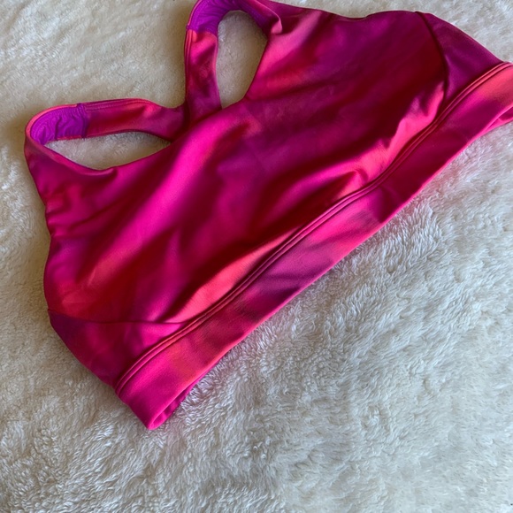 Athleta Pink Sports Bra Size LARGE - Picture 3 of 4